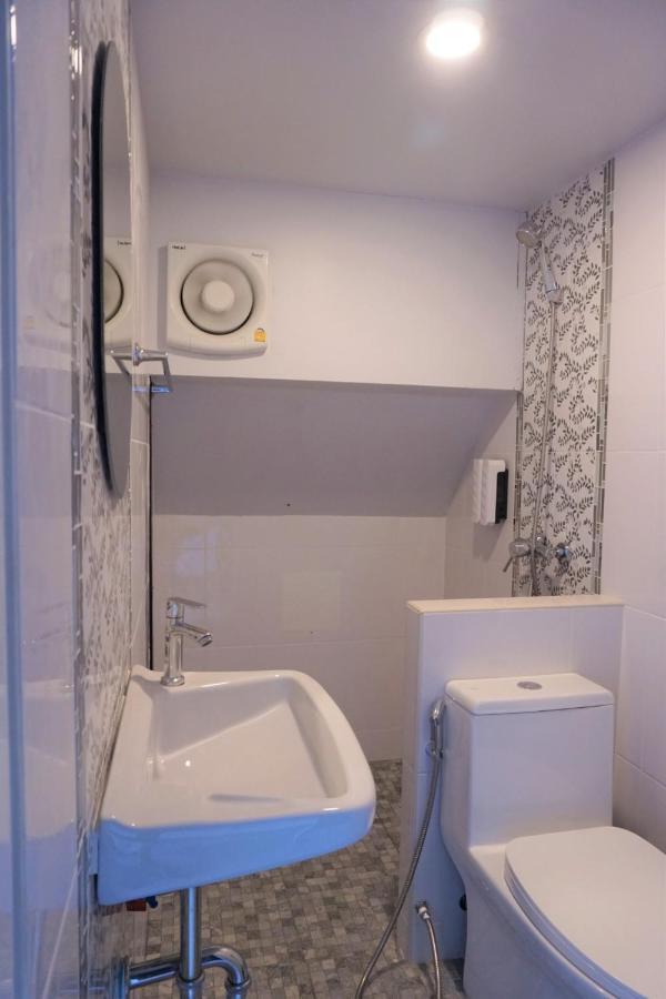 Dozy Lamoon House Hotel Chiang Mai Ngoại thất bức ảnh