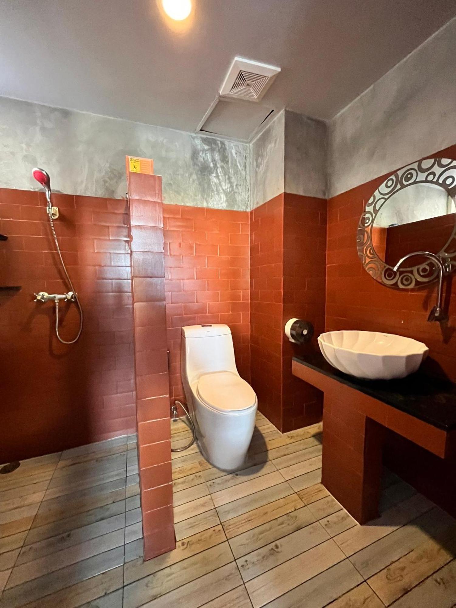Dozy Lamoon House Hotel Chiang Mai Ngoại thất bức ảnh