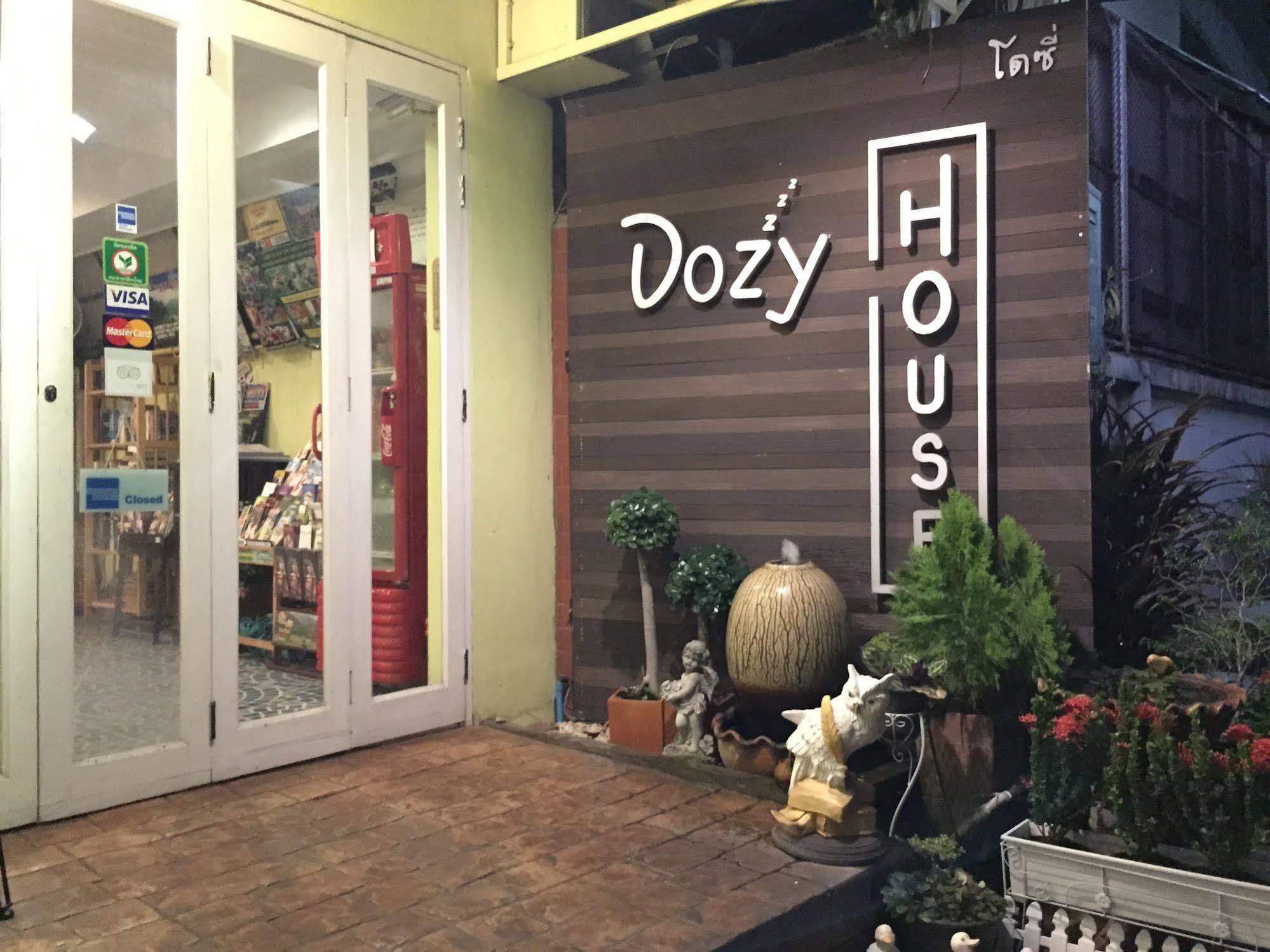Dozy Lamoon House Hotel Chiang Mai Ngoại thất bức ảnh