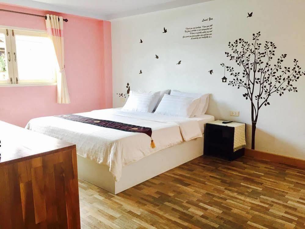 Dozy Lamoon House Hotel Chiang Mai Ngoại thất bức ảnh