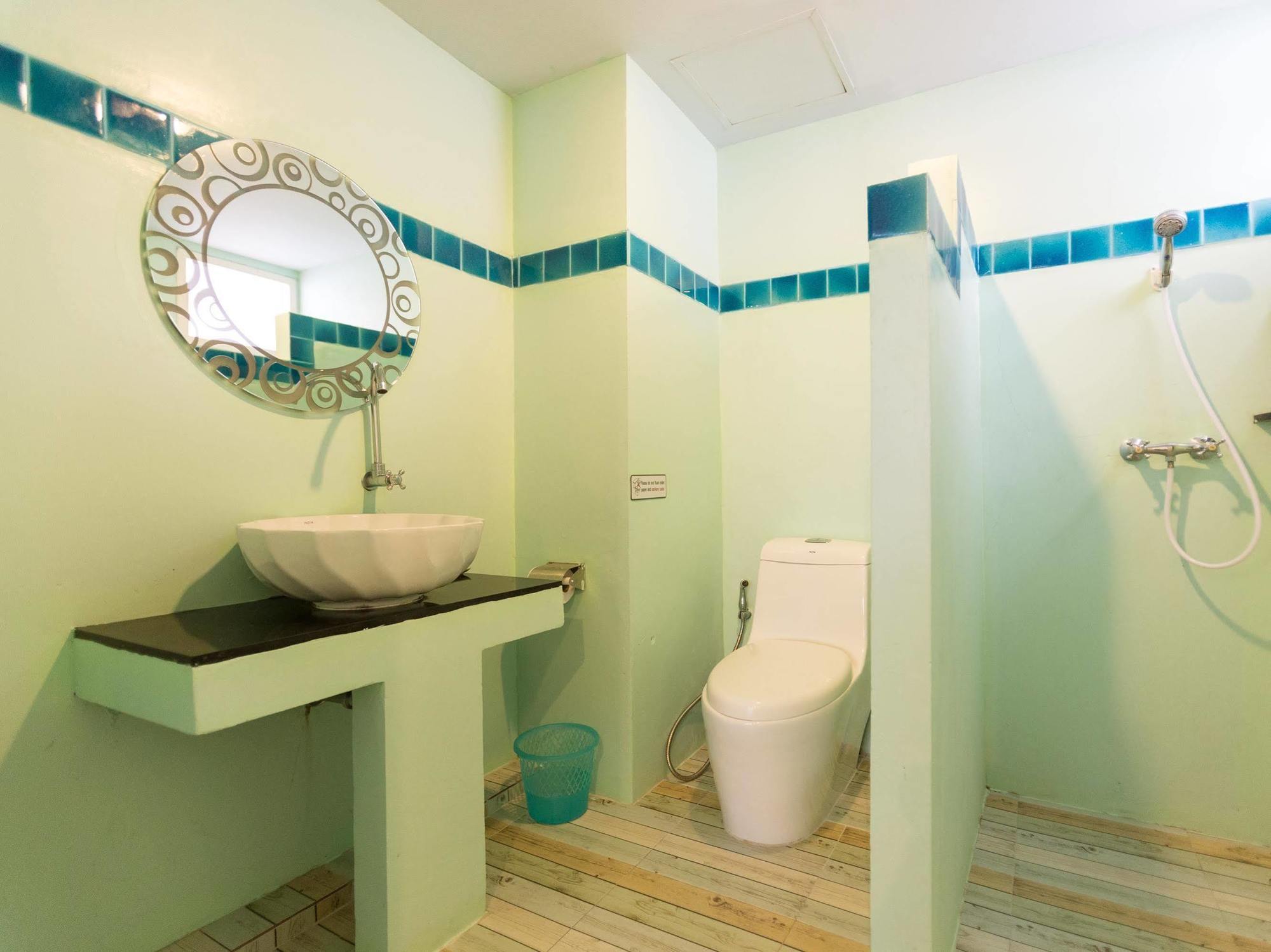Dozy Lamoon House Hotel Chiang Mai Ngoại thất bức ảnh