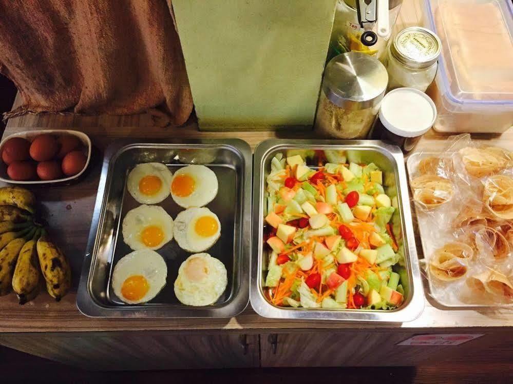 Dozy Lamoon House Hotel Chiang Mai Ngoại thất bức ảnh
