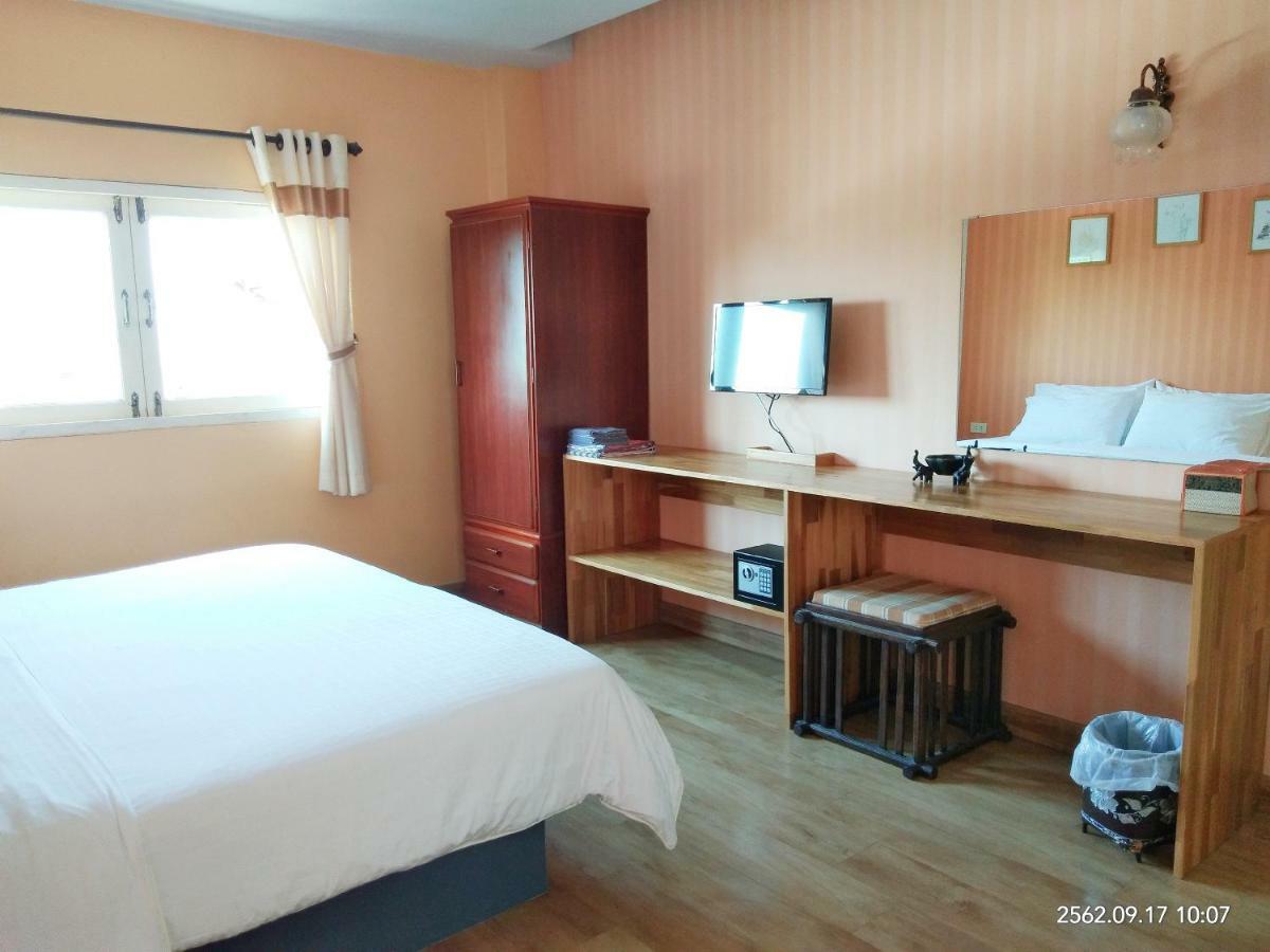 Dozy Lamoon House Hotel Chiang Mai Ngoại thất bức ảnh